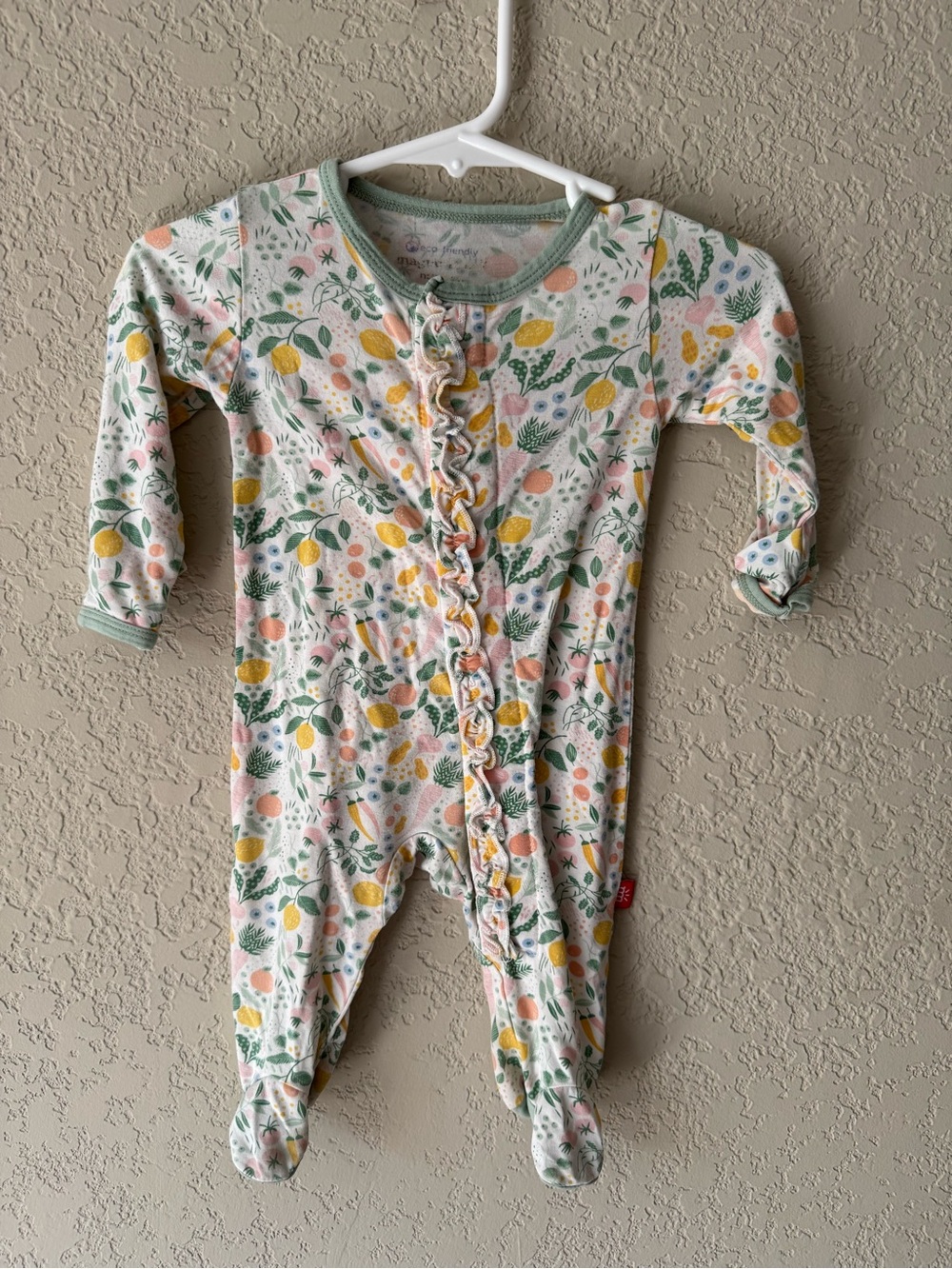 Magnetic Me Veggie Print with Ruffles | Newborn